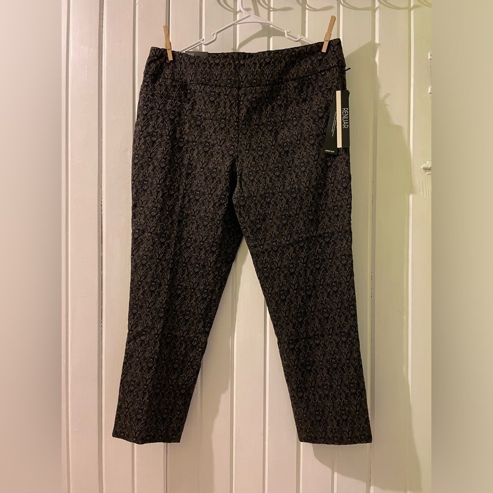 Renuar pants-size 16 NWT